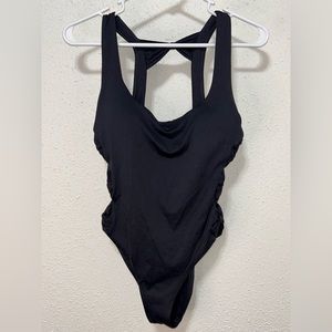 Isabella Rose one piece swimsuit black size medium
